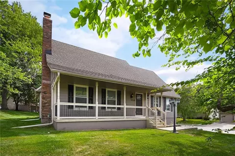 Other - 1636 NE Thames Dr, Lees Summit, MO 64086 photo 1 of 8
