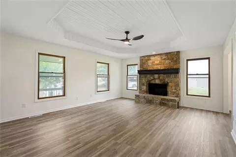 Living - 1636 NE Thames Dr, Lees Summit, MO 64086 photo 4 of 5