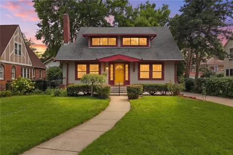 1315 W 50th Ter, Kansas City, MO 64112