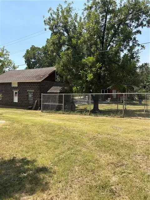 Exterior - 306 Maple Rd, Cedar Vale, KS 67024 photo 15 of 20