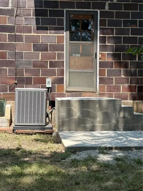 Exterior - 306 Maple Rd, Cedar Vale, KS 67024 photo 9 of 20