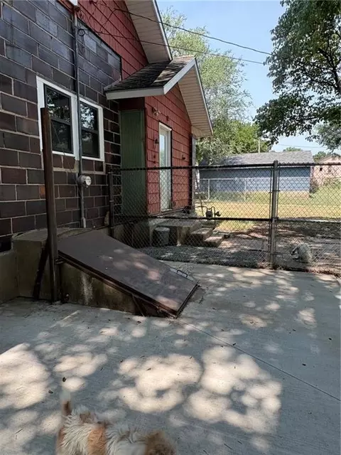Exterior - 306 Maple Rd, Cedar Vale, KS 67024 photo 6 of 20