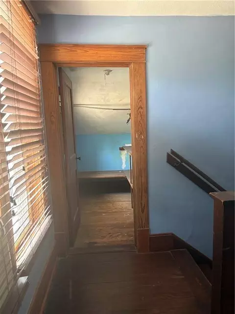 Entry Way - 306 Maple Rd, Cedar Vale, KS 67024 photo 5 of 10