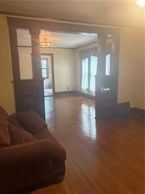 Living - 306 Maple Rd, Cedar Vale, KS 67024 photo 4 of 7
