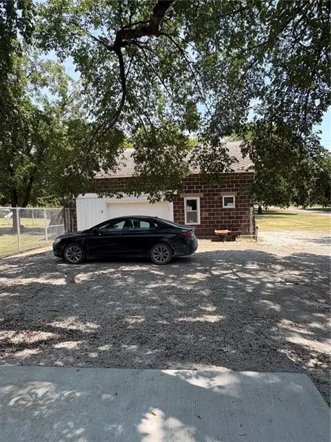 Exterior - 306 Maple Rd, Cedar Vale, KS 67024 photo 8 of 20