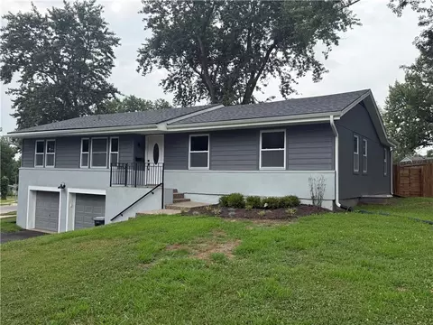 3237 NE 47th Ter, Kansas City, MO 64117