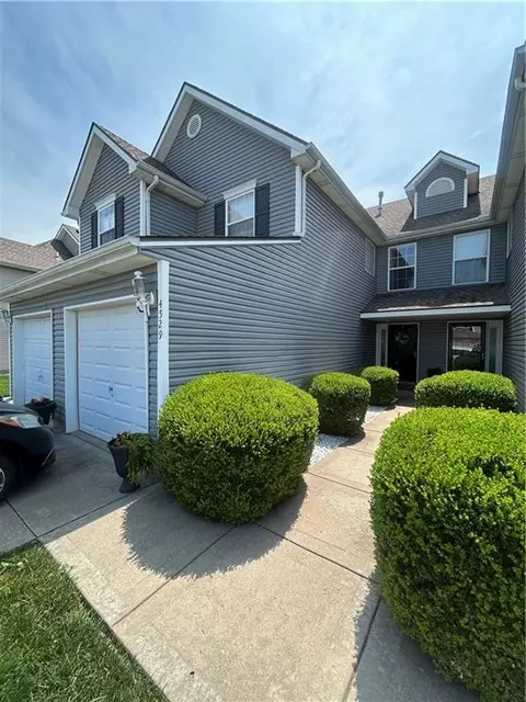 4529 83rd St, Kansas City, MO 64119