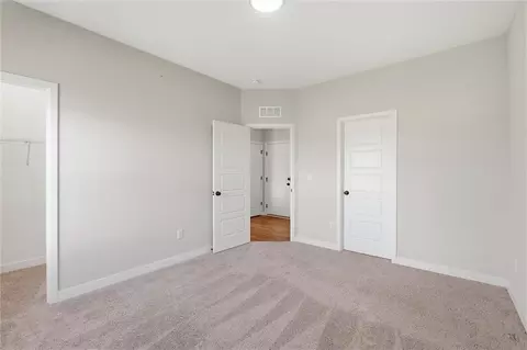 Bedroom - 413 Woodview Dr, Raymore, MO 64083 photo 9 of 9