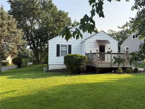 601 W 86th Ter, Kansas City, MO 64114