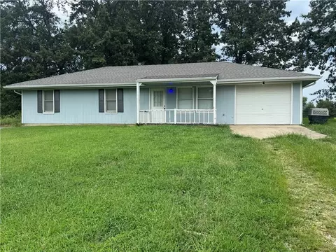 31228 Highridge Dr, Excelsior Springs, MO 64024