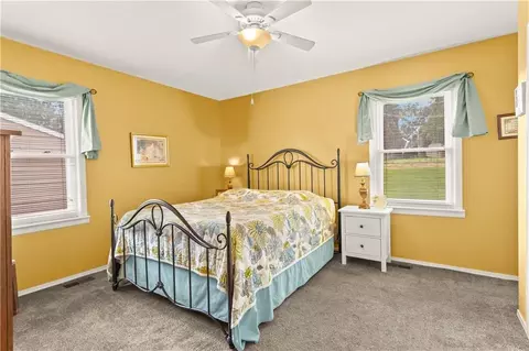 Bedroom - 16109 E 17th St, Independence, MO 64050 photo 1 of 4