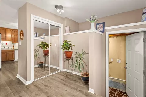 Entry Way - 16109 E 17th St, Independence, MO 64050 photo 1 of 1