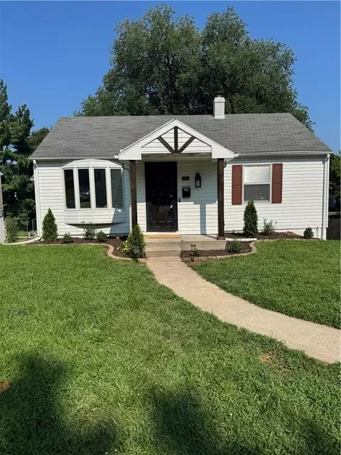 2611 Parallel Ave, Saint Joseph, MO 64506