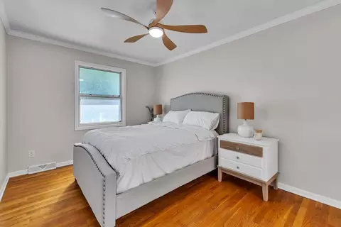 Bedroom - 2611 Parallel Ave, Saint Joseph, MO 64506 photo 4 of 5