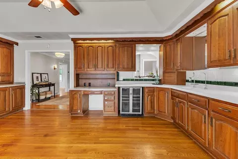 Kitchen - 2611 Parallel Ave, Saint Joseph, MO 64506 photo 5 of 5