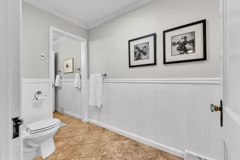 Bath - 2611 Parallel Ave, Saint Joseph, MO 64506 photo 1 of 4