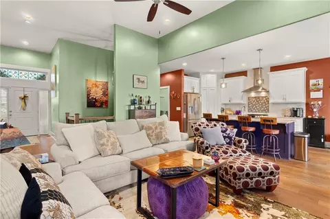 Living - 809 NE Algonquin St, Lees Summit, MO 64064 photo 2 of 6