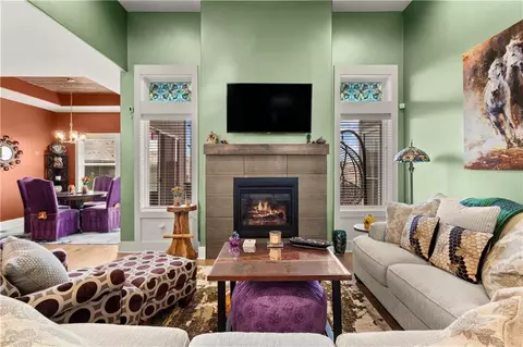 Living - 809 NE Algonquin St, Lees Summit, MO 64064 photo 5 of 6