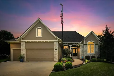 12573 Farley St, Overland Park, KS 66213