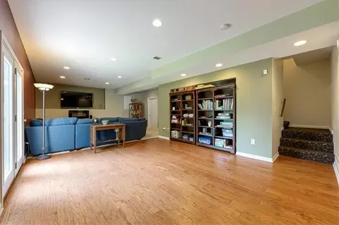 Living - 605 Edgewood Dr, Lees Summit, MO 64081 photo 3 of 3