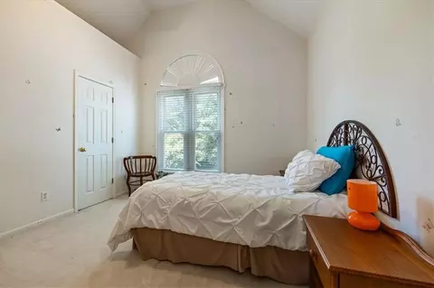 Other - 605 Edgewood Dr, Lees Summit, MO 64081 photo 4 of 9