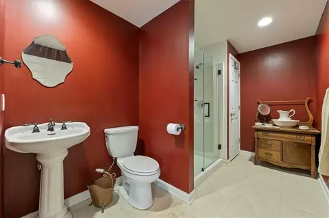 Bath - 605 Edgewood Dr, Lees Summit, MO 64081 photo 9 of 9