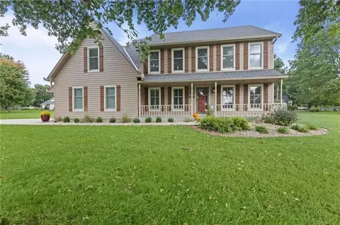 12272 W 154th Ter, Overland Park, KS 66221