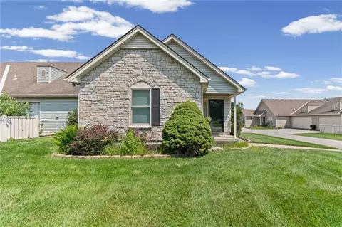 9831 N Potter Ave, Kansas City, MO 64157