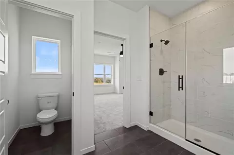 Bath - 456 SW Brummel Rd, Lees Summit, MO 64081 photo 3 of 5