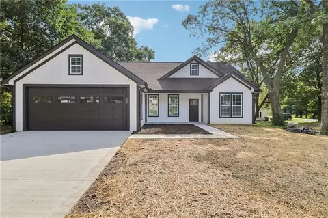 203 Saint Charles St, Holden, MO 64040