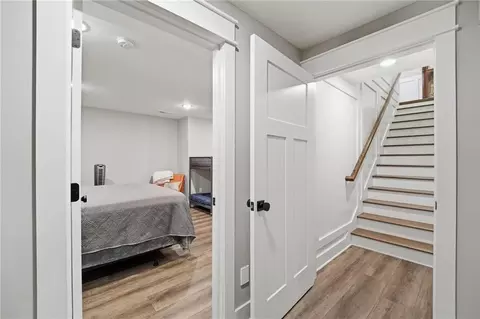 Entry Way - 15928 E Cogan Ln, Independence, MO 64050 photo 6 of 7