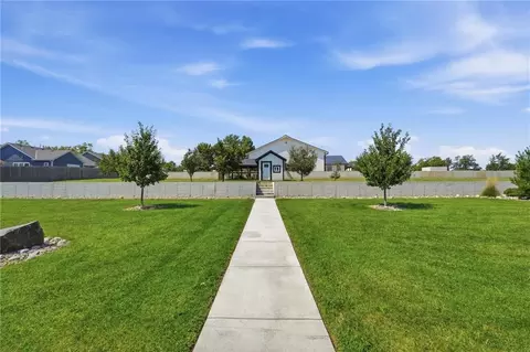 Exterior - 15928 E Cogan Ln, Independence, MO 64050 photo 15 of 16