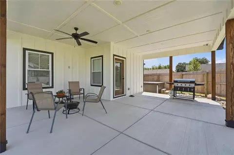Exterior - 15928 E Cogan Ln, Independence, MO 64050 photo 12 of 16