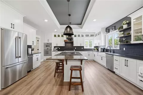 Kitchen - 15928 E Cogan Ln, Independence, MO 64050 photo 1 of 9