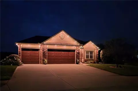2004 NE 197th Ct, Smithville, MO 64089