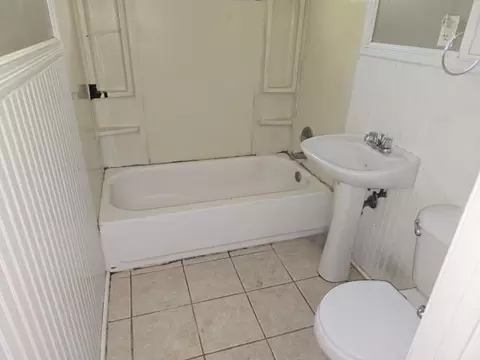 Bath - 8504 E 85th St, Raytown, MO 64138 photo 1 of 2