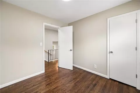 Bedroom - 16412 E 32nd St, Independence, MO 64055 photo 3 of 7
