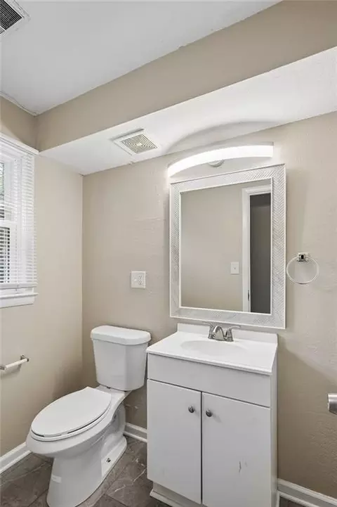 Bath - 16412 E 32nd St, Independence, MO 64055 photo 1 of 3