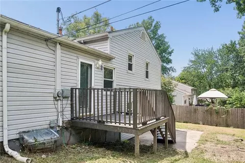 Exterior - 16412 E 32nd St, Independence, MO 64055 photo 4 of 5