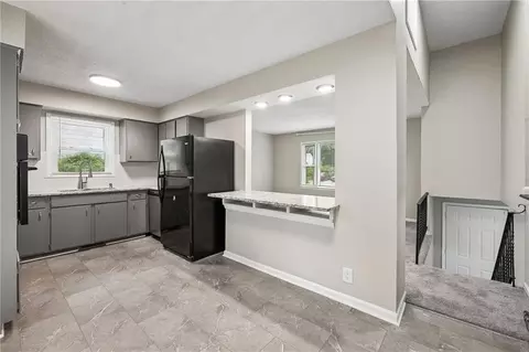 Kitchen - 16412 E 32nd St, Independence, MO 64055 photo 1 of 2