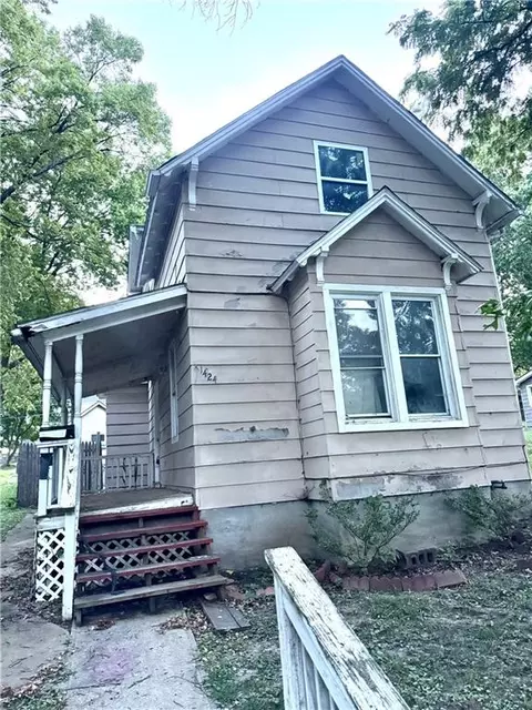 1424 6th Ave, Leavenworth, KS 66048