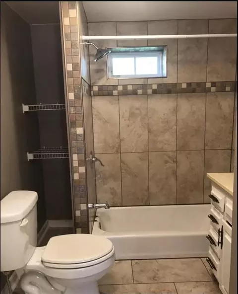 609 E 15th St, Joplin, MO 64804 photo 3