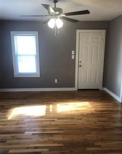 609 E 15th St, Joplin, MO 64804 photo 6