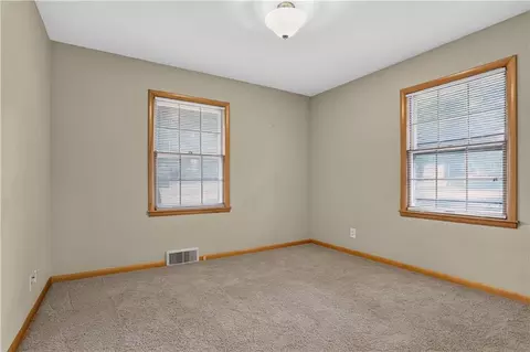Bedroom - 3700 Harvard Ave, Independence, MO 64052 photo 2 of 3