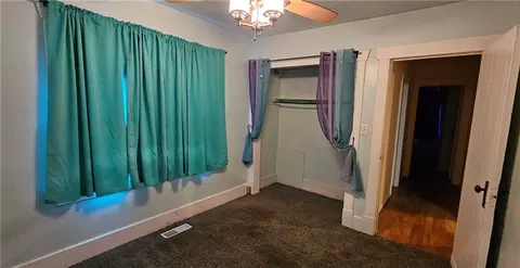 Bedroom - 913 E 5th St, Pittsburg, KS 66762 photo 3 of 4