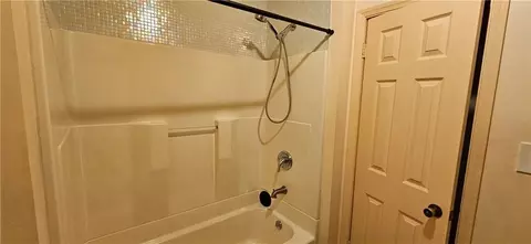 Bath - 913 E 5th St, Pittsburg, KS 66762 photo 2 of 2