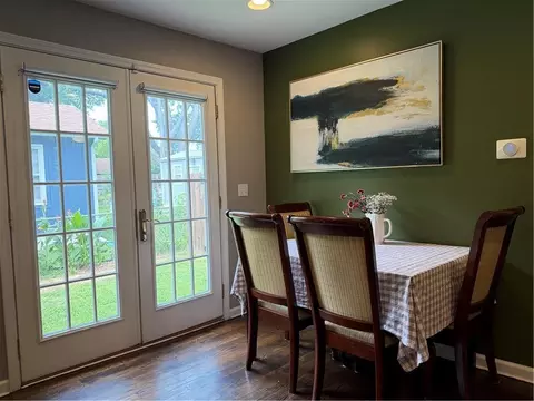 Dining - 106 NE Ash St, Lees Summit, MO 64063 photo 1 of 1