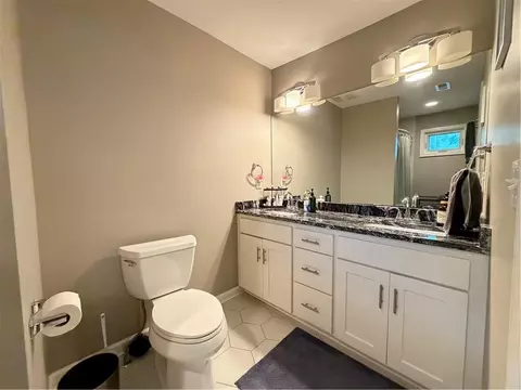 Bath - 106 NE Ash St, Lees Summit, MO 64063 photo 1 of 2