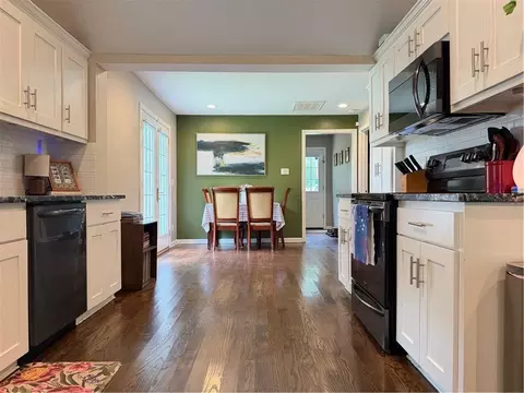 Kitchen - 106 NE Ash St, Lees Summit, MO 64063 photo 3 of 3