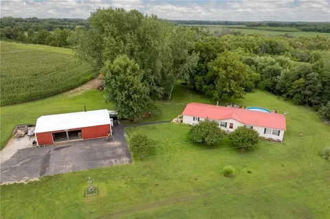 10825 72nd Rd, Agency, MO 64401